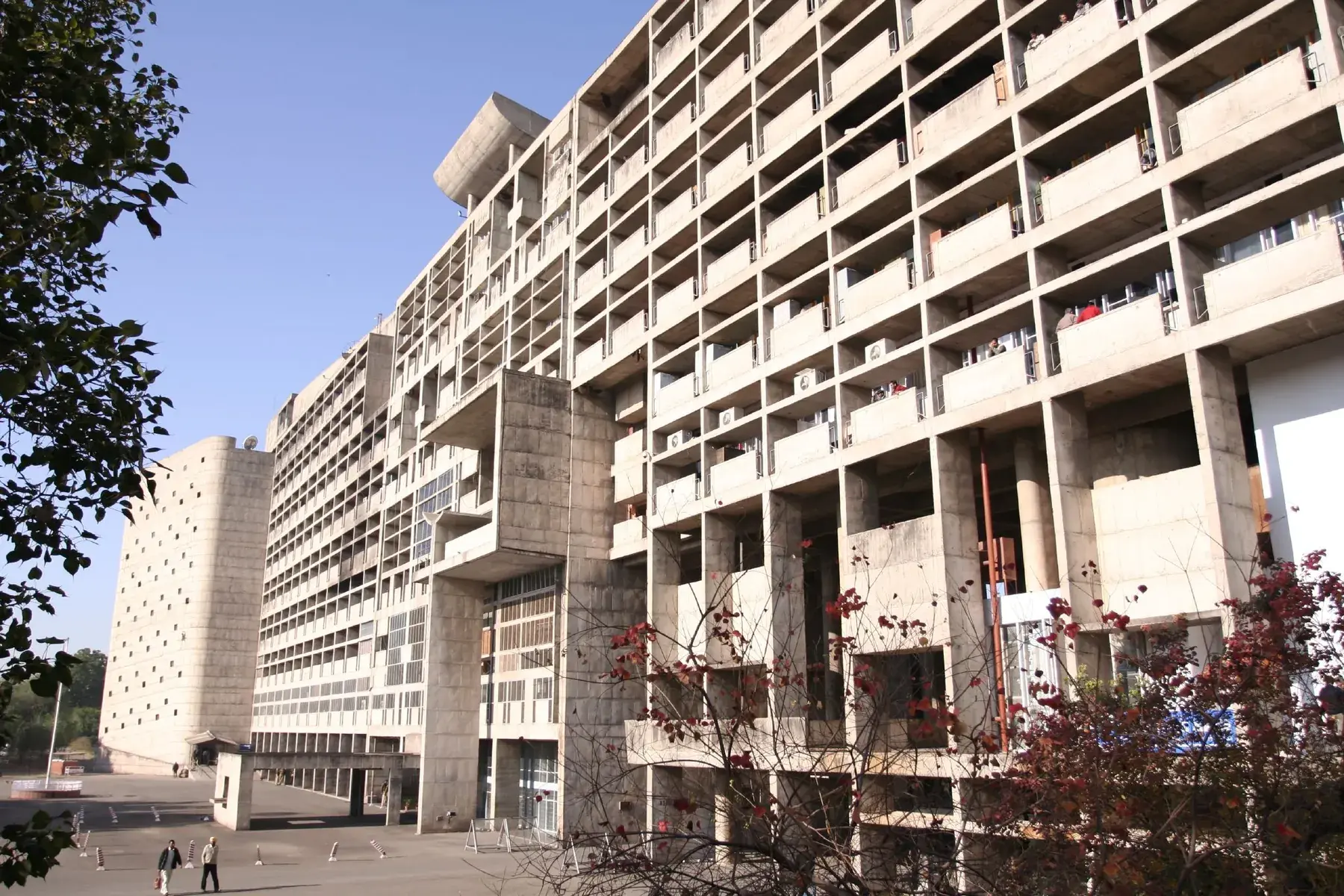 The brise-soleil façade of Le Corbusier's Secretariat Building, Chandigarh